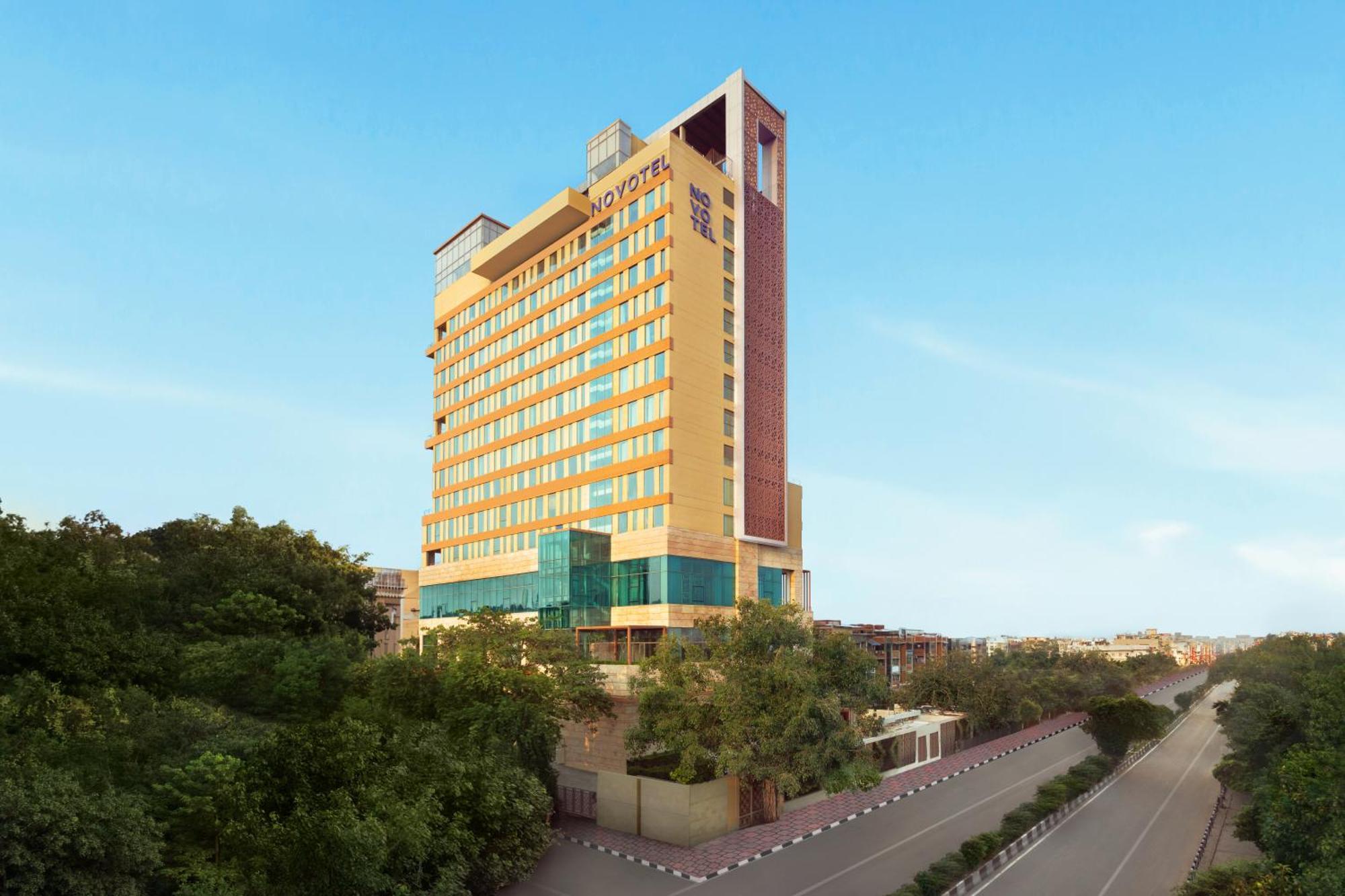 Novotel New Delhi City Centre Екстериор снимка
