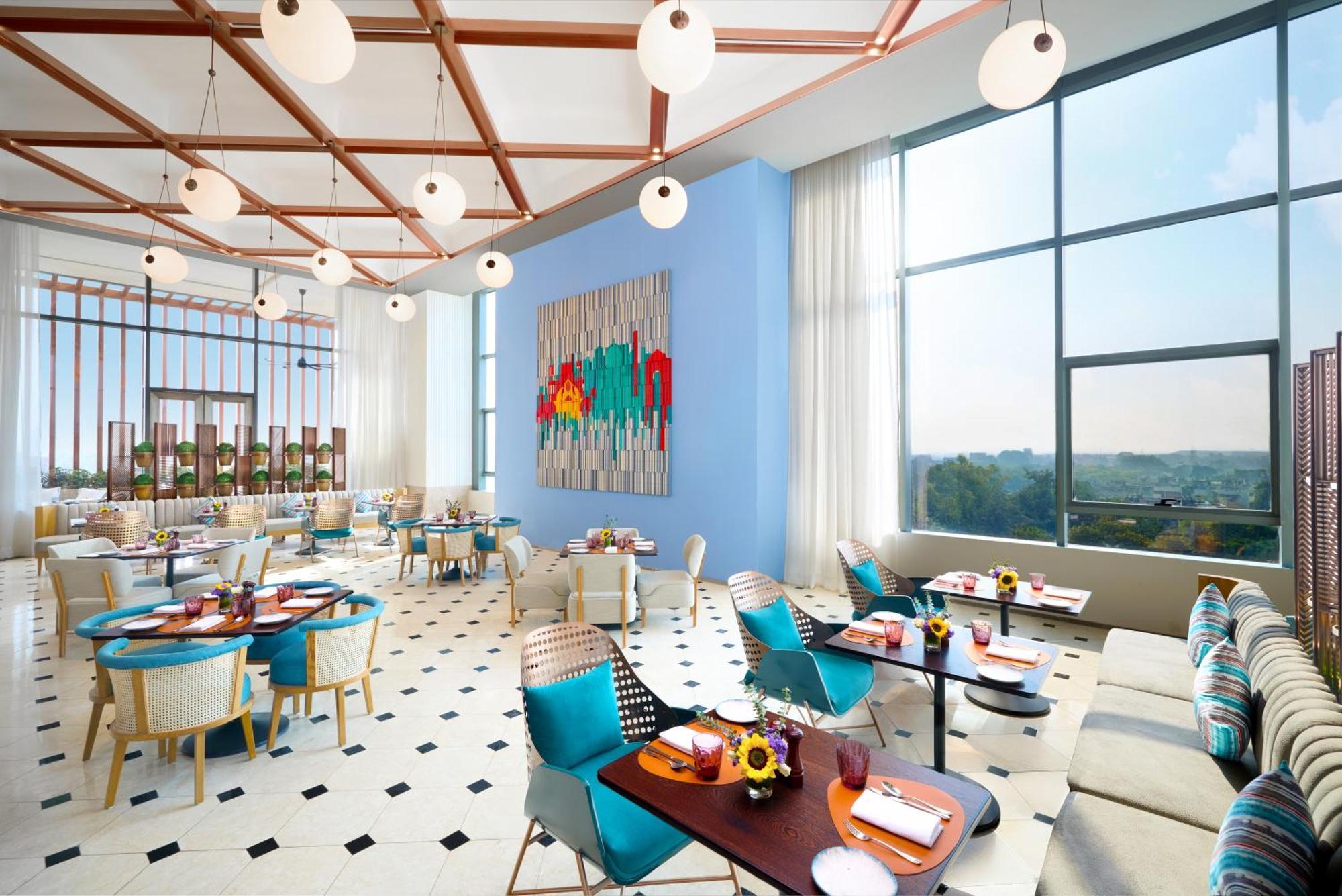 Novotel New Delhi City Centre Екстериор снимка