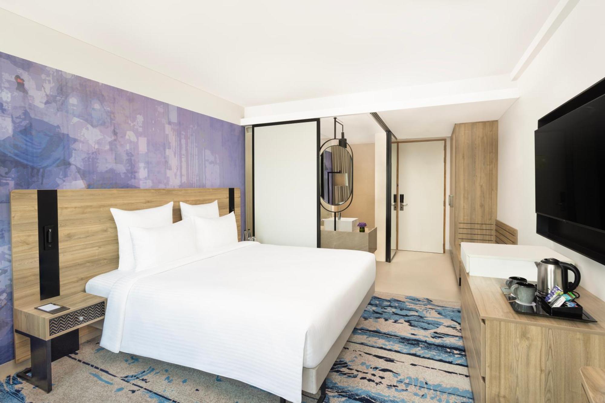 Novotel New Delhi City Centre Екстериор снимка